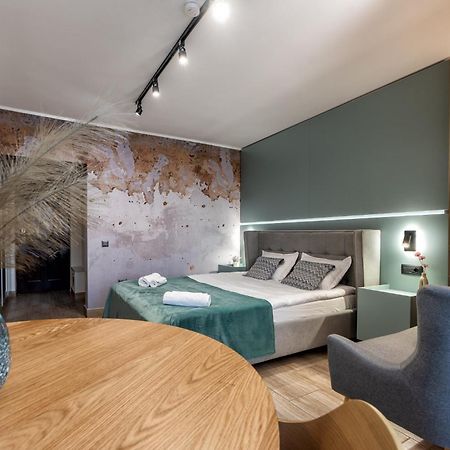 Marcos Studio Nice And Cozy Pitesti Bagian luar foto