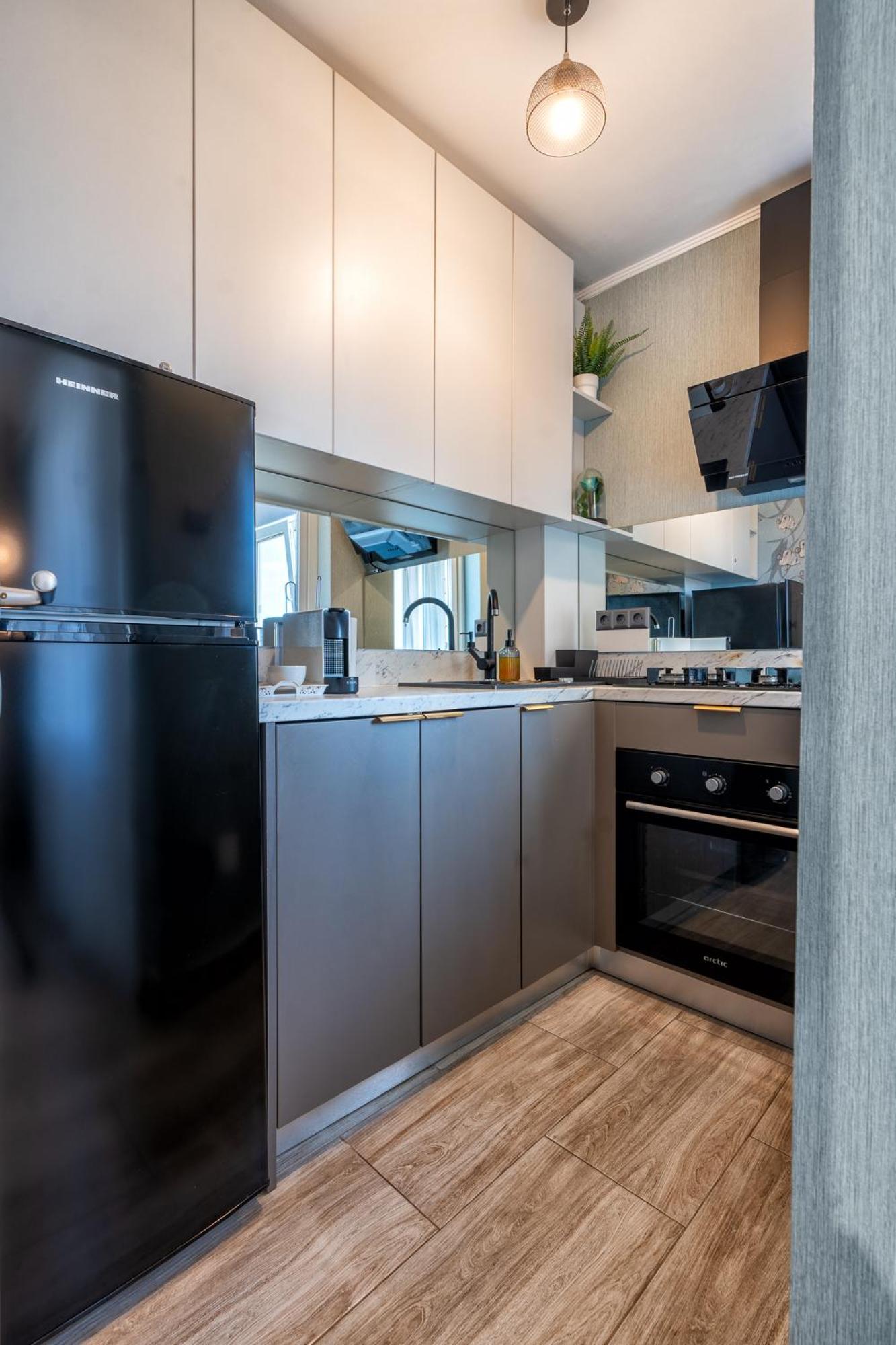 Marcos Studio Nice And Cozy Pitesti Bagian luar foto