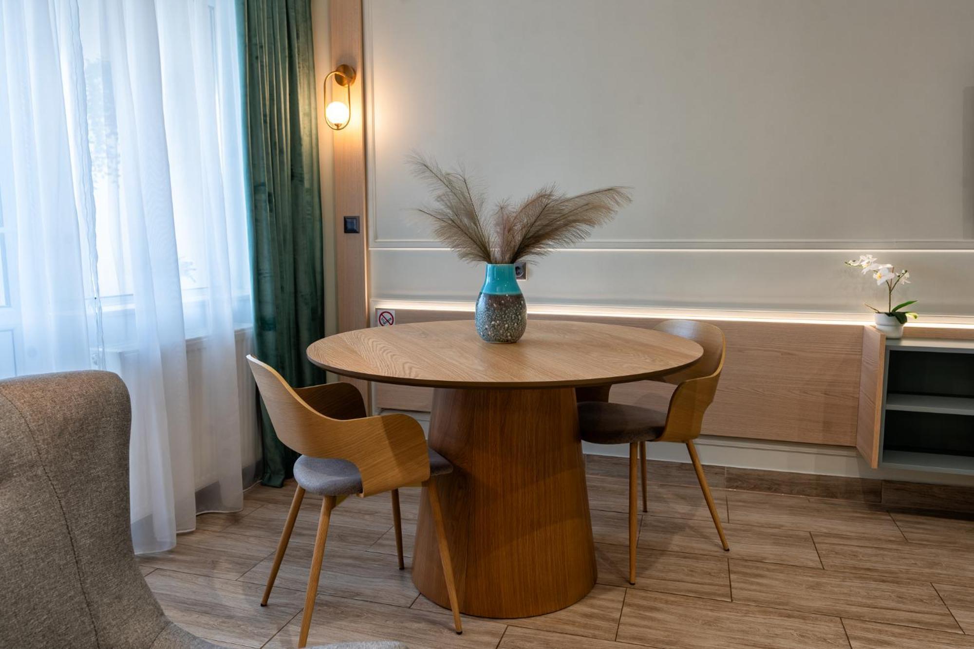 Marcos Studio Nice And Cozy Pitesti Bagian luar foto